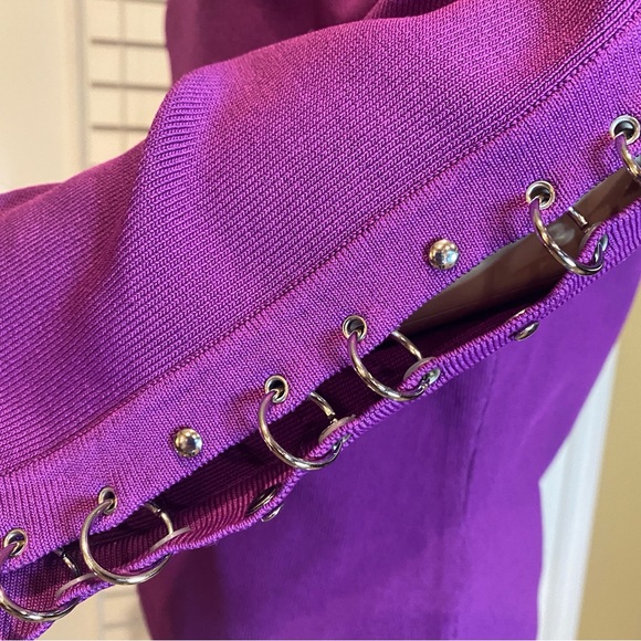 Q.U.E. Purple Rayon Blend Shirt Top with Silvertone Hardware Size Large NWT - Picture 4 of 9